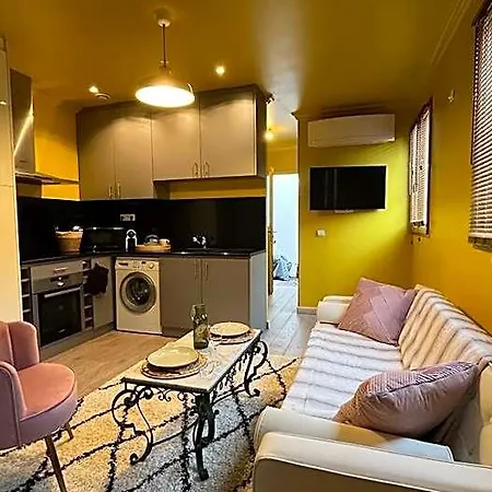 Hotel Luxe Copacabana Baignoire / Paris Orly